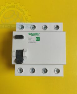 Cầu dao bảo vệ chống rò Easy 9 4p 40A 4.5kA EZ9R34440 schneider-electric