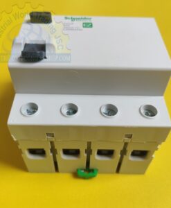 Cầu dao bảo vệ chống rò Easy 9 4p 40A 4.5kA EZ9R34440 schneider-electric