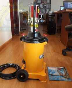 Máy bơm mỡ khí nén 12L  GZ-8 Kocu