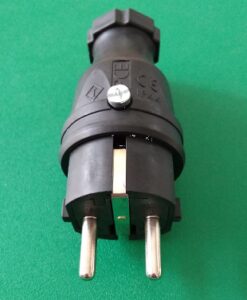 Phích cắm nhựa 2P+E - 16A - 250V F0512-S Panasonic