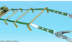 Thang thoát hiểm cuốn chống tường độ, dày ống 1.2mm, khoảng cách giữa các bậc 33cm  TH.58 BaoBinhSafety