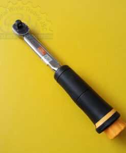 Cờ lê đo lực xoắn siết dải lực 5~25 N.m, đầu siết 3/8in, có thang đo bên ngoài để điều chỉnh thiết bị đo lực xoắn xiết Tohnichi , QL25N5 QL25N5 Tohnichi