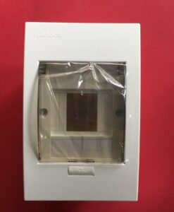 Tủ điện âm tường dùng cho mcb đế nhựa, nắp nhựa  NDP104P Nanoco