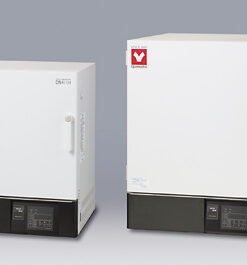 Tủ sấy đối lưu, dung tích 95L , ống gia nhiệt không rỉ 3.0kW  DN411H Yamato